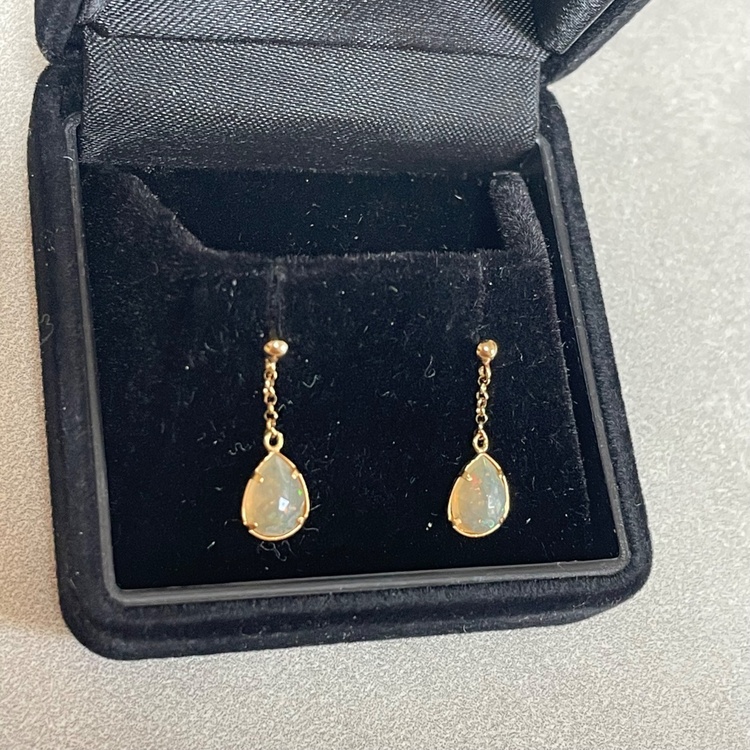 ピアス（金・貴金属）の商品画像 - 査定依頼日：2026年2月5日 - 最高査定価格：100,000円