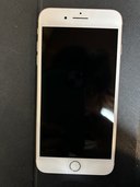 iPhone8 Plus256GBゴールド（スマホ）の商品画像 - 査定依頼日：2022年11月5日 - 最高査定価格：17,500円