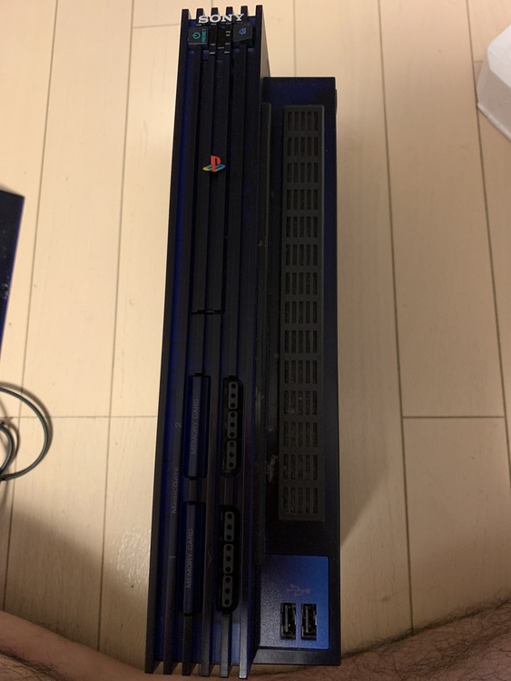 プレイステーション2 ミッドナイトブラック・ブラック SCPH-50000NB（ゲーム機本体・ゲームソフト）の商品画像 - 査定依頼日：2021年9月22日 - 最高査定価格：5,000円