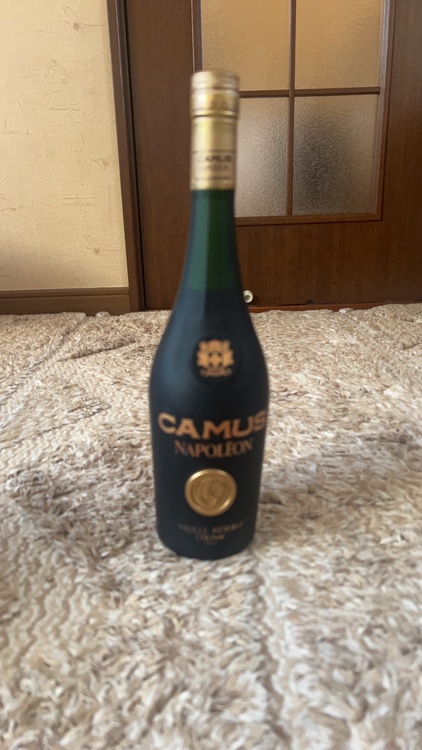 カミュ（お酒）の商品画像 - 査定依頼日：2026年3月3日 - 最高査定価格：2,000円