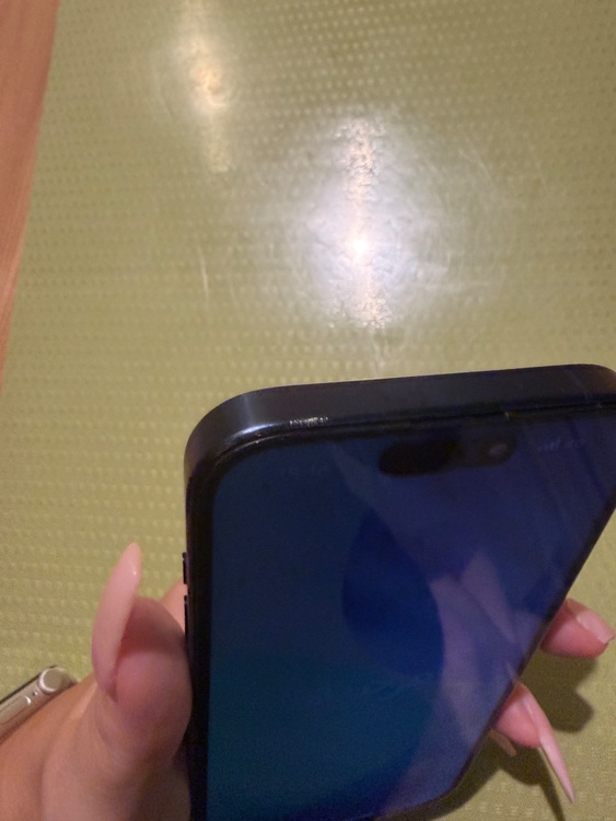 iPhone iPhone 15 Pro 256GB SIMフリー（スマホ）の商品画像 - 査定依頼日：2026年9月25日 - 最高査定価格：83,000円