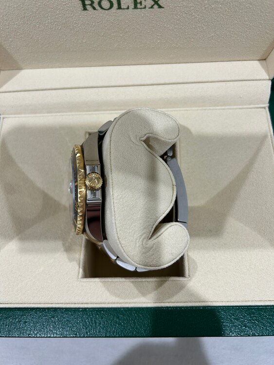 ロレックス シードゥエラー 126603（高級時計）の商品画像 - 査定依頼日：2025年2月11日 - 最高査定価格：2,200,000円