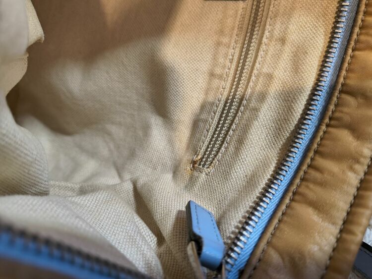 不明（ブランドバッグ）の商品画像 - 査定依頼日：2025年11月19日 - 最高査定価格：2,000円