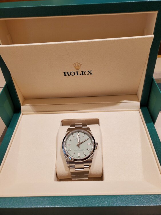 ロレックス パーペチュアル 126000（高級時計）の商品画像 - 査定依頼日：2026年2月24日 - 最高査定価格：1,480,000円