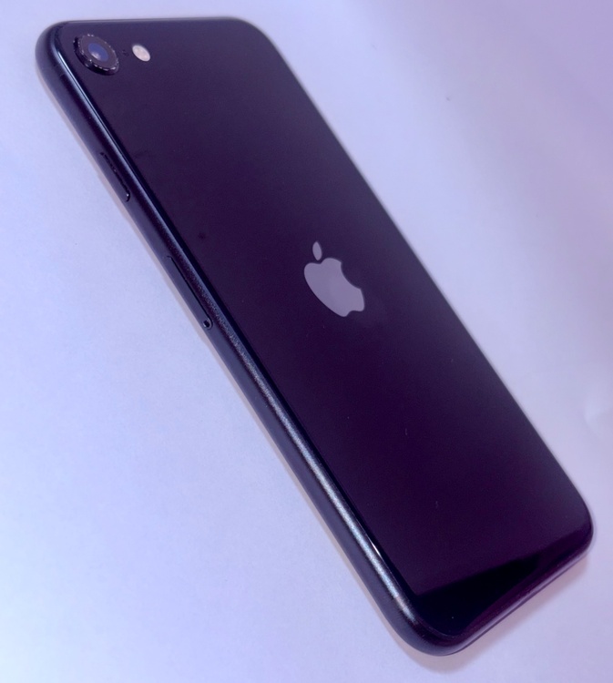 iPhone SE (第 3 世代) 128GB 楽天モバイル（スマホ）の商品画像 - 査定依頼日：2026年5月16日 - 最高査定価格：18,000円