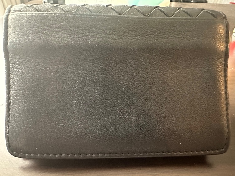 ボッテガ・ヴェネタ  （ブランドバッグ）の商品画像 - 査定依頼日：2025年11月23日 - 最高査定価格：30,000円