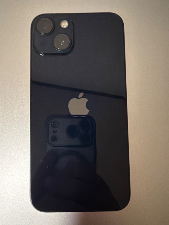 iPhone 13 256GB SIMフリー（スマホ）の商品画像 - 査定依頼日：2026年3月31日 - 最高査定価格：39,000円