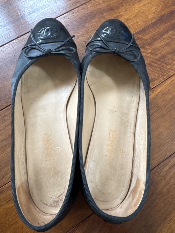 バレリーナシューズ（ブランド財布・小物）の商品画像 - 査定依頼日：2025年9月22日 - 最高査定価格：8,000円