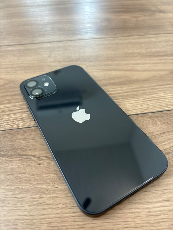 iPhone 12 128GB Softbank（スマホ）の商品画像 - 査定依頼日：2025年2月18日 - 最高査定価格：36,000円