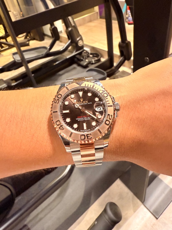 ロレックス ヨットマスター 268621（高級時計）の商品画像 - 査定依頼日：2025年7月14日 - 最高査定価格：2,150,000円