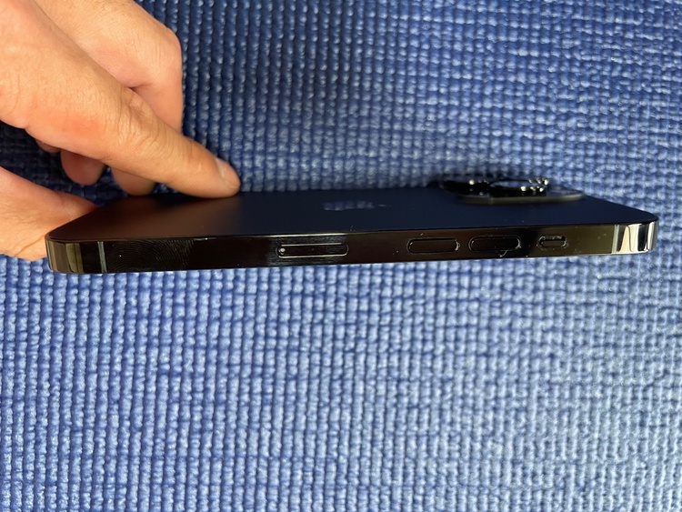 iPhone 14 Pro 256GB SIMフリー（スマホ）の商品画像 - 査定依頼日：2026年4月12日 - 最高査定価格：57,000円