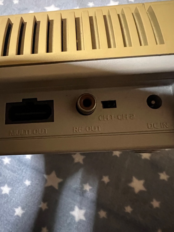 ファミリーコンピュータ（ゲーム機本体・ゲームソフト）の商品画像 - 査定依頼日：2026年1月7日 - 最高査定価格：2,000円