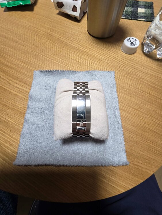 チューダー ブラックベイ （高級時計）の商品画像 - 査定依頼日：2025年12月18日 - 最高査定価格：100,000円