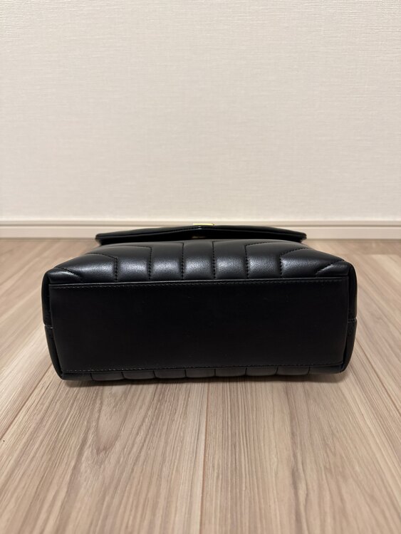 イブサンローラン  （ブランドバッグ）の商品画像 - 査定依頼日：2025年5月3日 - 最高査定価格：200,000円