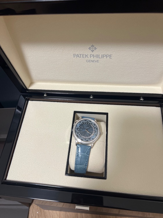 パテック フィリップワールドタイム（高級時計）の商品画像 - 査定依頼日：2025年10月4日 - 最高査定価格：4,600,000円
