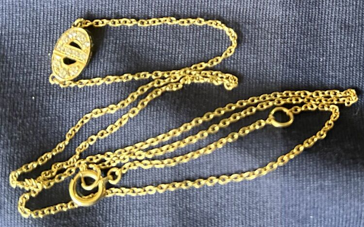 クリスチャンディオールネックレス（宝石）の商品画像 - 査定依頼日：2025年8月30日 - 最高査定価格：40,000円