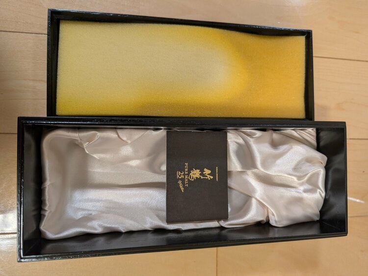 ニッカ竹鶴25年（お酒）の商品画像 - 査定依頼日：2026年2月9日 - 最高査定価格：155,000円