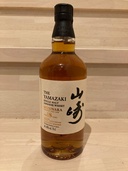 サントリー山崎18年ミズナラ100周年数量限定品（お酒）の商品画像 - 査定依頼日：2026年7月25日 - 最高査定価格：150,000円
