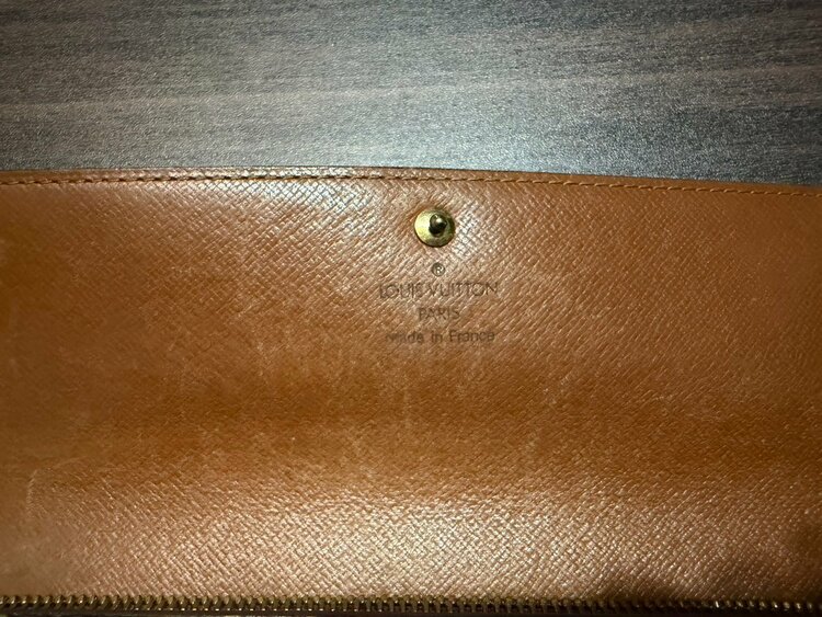 長財布（ブランド財布・小物）の商品画像 - 査定依頼日：2026年2月4日 - 最高査定価格：5,000円