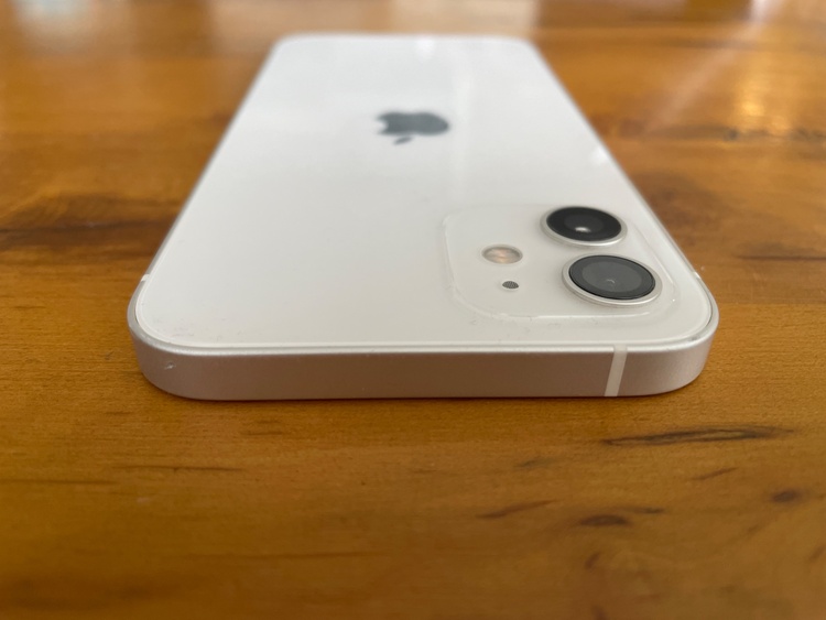 iPhone 12 256GB SIMフリー（スマホ）の商品画像 - 査定依頼日：2026年5月1日 - 最高査定価格：26,000円
