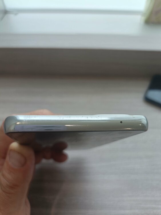 Galaxy Galaxy A53 シリーズ UQモバイル（スマホ）の商品画像 - 査定依頼日：2026年8月22日 - 最高査定価格：5,000円