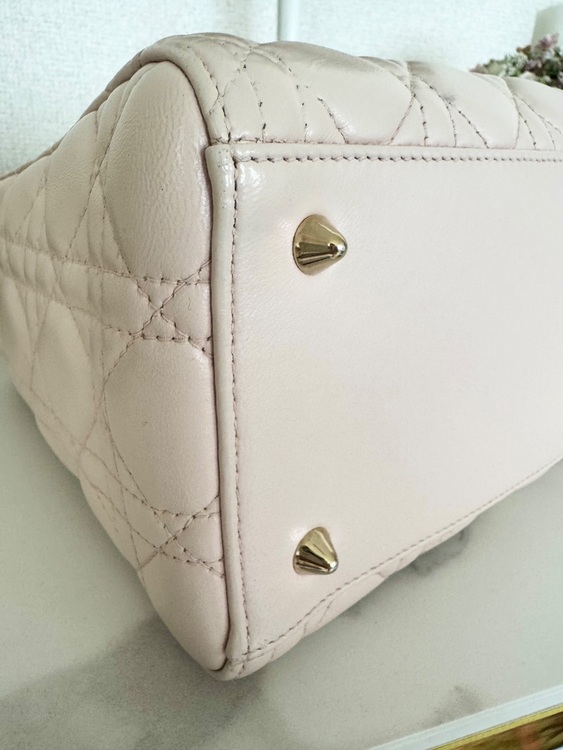 レディディオール（ブランドバッグ）の商品画像 - 査定依頼日：2025年9月5日 - 最高査定価格：40,000円