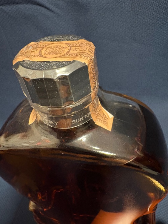 サントリー ローヤル バイオリン 楽器シリーズ（お酒）の商品画像 - 査定依頼日：2025年9月4日 - 最高査定価格：7,000円