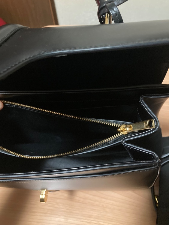 セーズミディアムブラック（ブランドバッグ）の商品画像 - 査定依頼日：2025年12月9日 - 最高査定価格：200,000円
