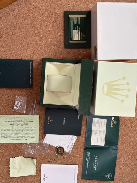 ロレックス デイトナ （高級時計）の商品画像 - 査定依頼日：2025年6月8日 - 最高査定価格：2,900,000円