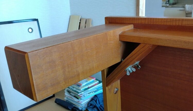 テーブル（家具・寝具）の商品画像 - 査定依頼日：2026年2月17日 - 最高査定価格：3,000円