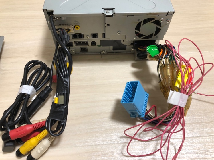 KENWOOD MDV-X701 カーナビ（カー用品）の商品画像 - 査定依頼日：2025年8月16日 - 最高査定価格：1,000円