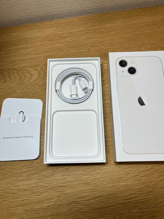 iPhone 13 256GB SIMフリー（スマホ）の商品画像 - 査定依頼日：2025年3月18日 - 最高査定価格：41,000円