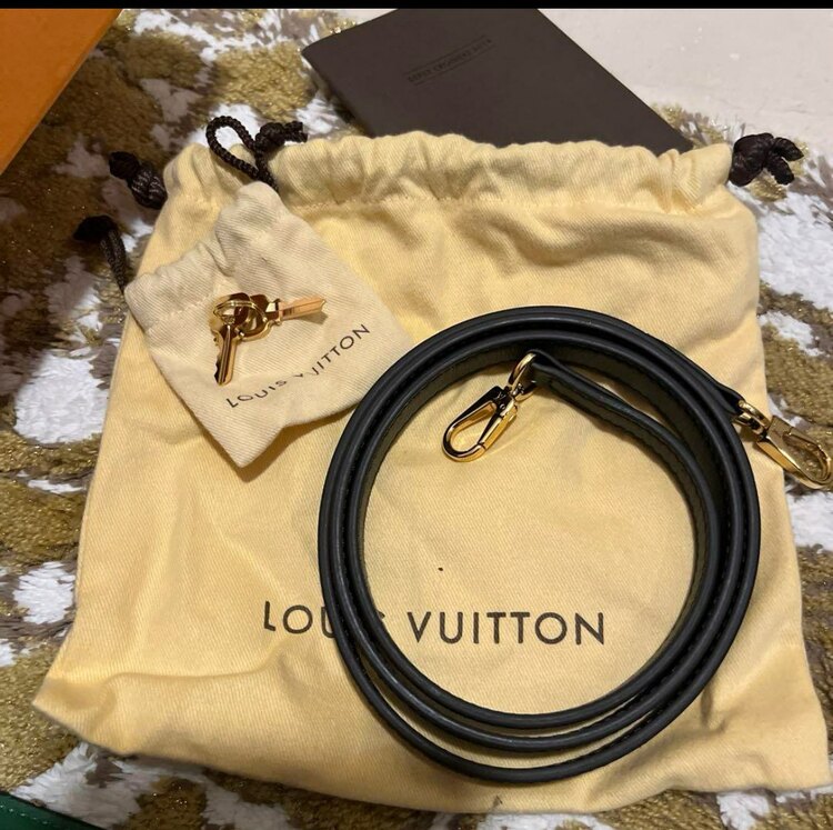 シティスティーマーPM（ブランドバッグ）の商品画像 - 査定依頼日：2025年1月17日 - 最高査定価格：90,000円