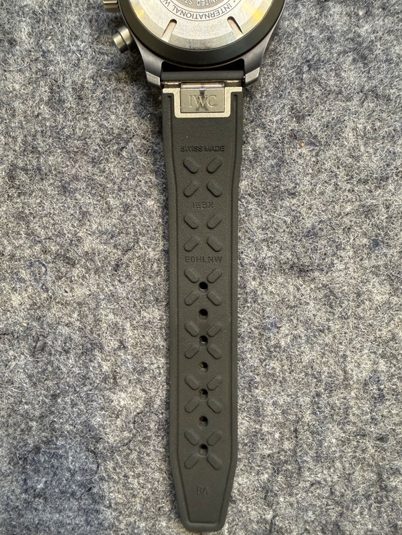 IWC パイロットウォッチ（高級時計）の商品画像 - 査定依頼日：2026年9月14日 - 最高査定価格：9,000,000円