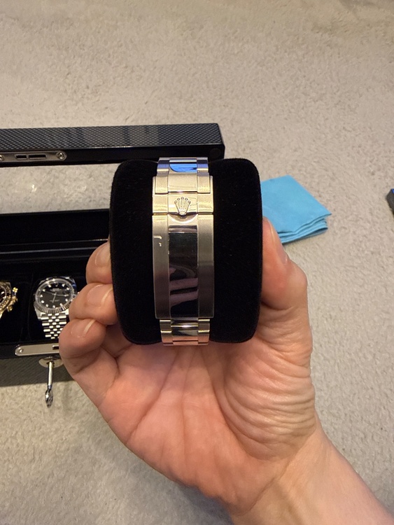 ロレックス サブマリーナー 126619Lb（高級時計）の商品画像 - 査定依頼日：2026年1月21日 - 最高査定価格：5,700,000円