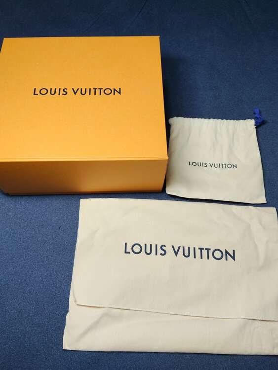 オンザゴーPM モノグラムアンプラント　カーキクレームM46647（ブランドバッグ）の商品画像 - 査定依頼日：2026年1月7日 - 最高査定価格：300,000円