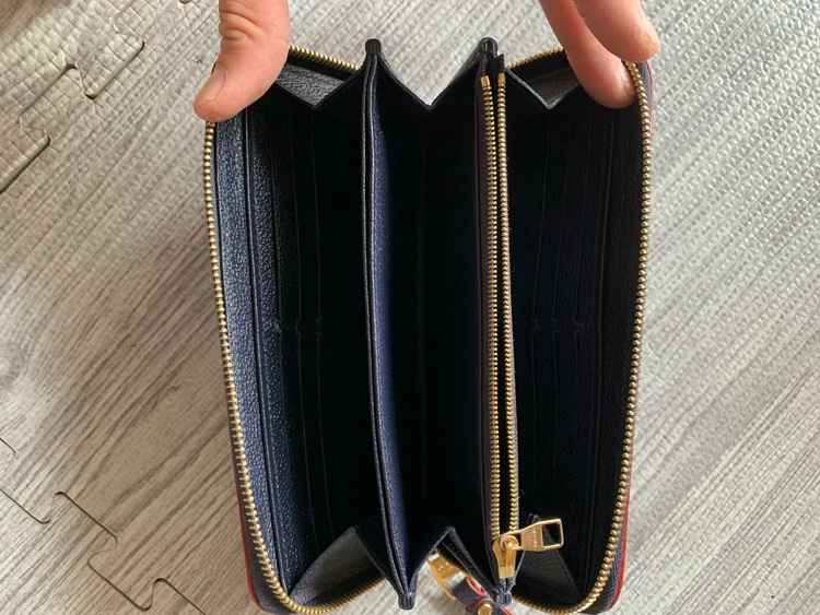 アンプラント　マリーヌルージュ　M62121（ブランド財布・小物）の商品画像 - 査定依頼日：2025年6月13日 - 最高査定価格：18,000円