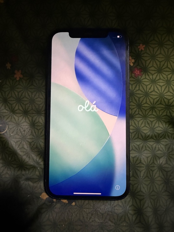 iPhone 12 256GB Softbank（スマホ）の商品画像 - 査定依頼日：2026年5月1日 - 最高査定価格：35,000円