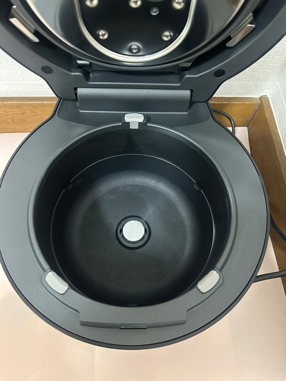 炊飯器　SR-V10BA（家電）の商品画像 - 査定依頼日：2025年7月12日 - 最高査定価格：21,000円