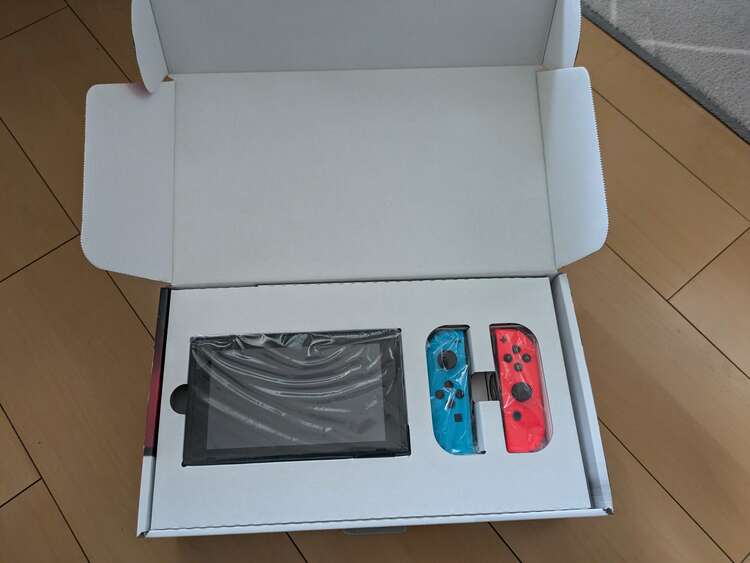 ニンテンドースイッチ（ゲーム機本体・ゲームソフト）の商品画像 - 査定依頼日：2025年1月3日 - 最高査定価格：12,000円