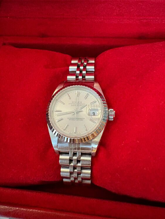 ロレックス パーペチュアル P92865（高級時計）の商品画像 - 査定依頼日：2025年9月20日 - 最高査定価格：680,000円