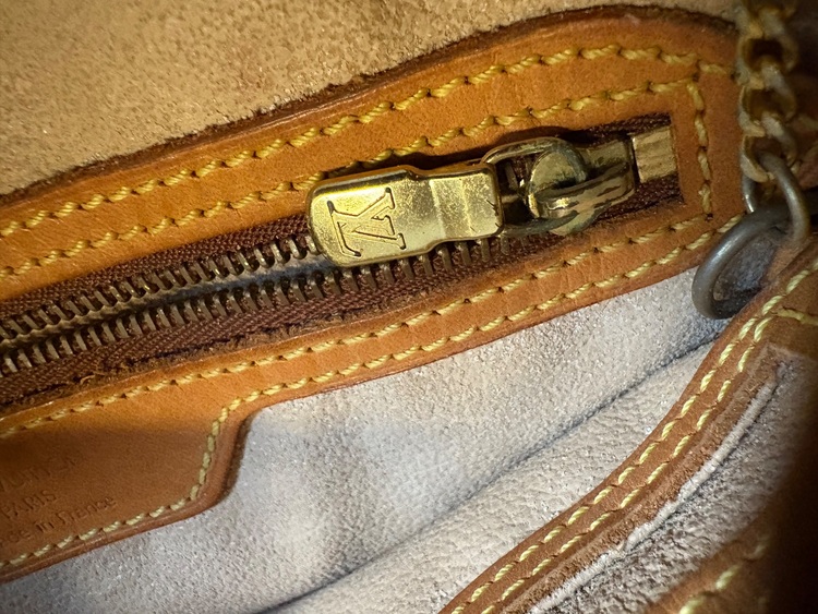 ルイヴィトン ルイヴィトン(その他) （ブランドバッグ）の商品画像 - 査定依頼日：2025年6月25日 - 最高査定価格：30,000円