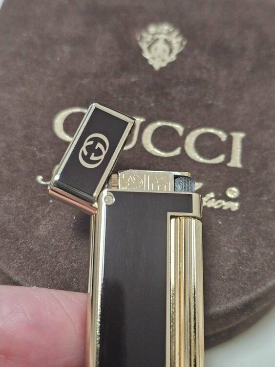 グッチライター（喫煙具）の商品画像 - 査定依頼日：2025年12月15日 - 最高査定価格：5,000円