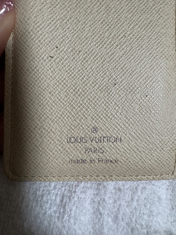 アズール　がま口（ブランド財布・小物）の商品画像 - 査定依頼日：2025年11月20日 - 最高査定価格：5,000円