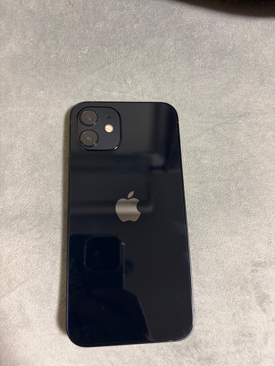 iPhone12（スマホ）の商品画像 - 査定依頼日：2026年5月8日 - 最高査定価格：24,000円