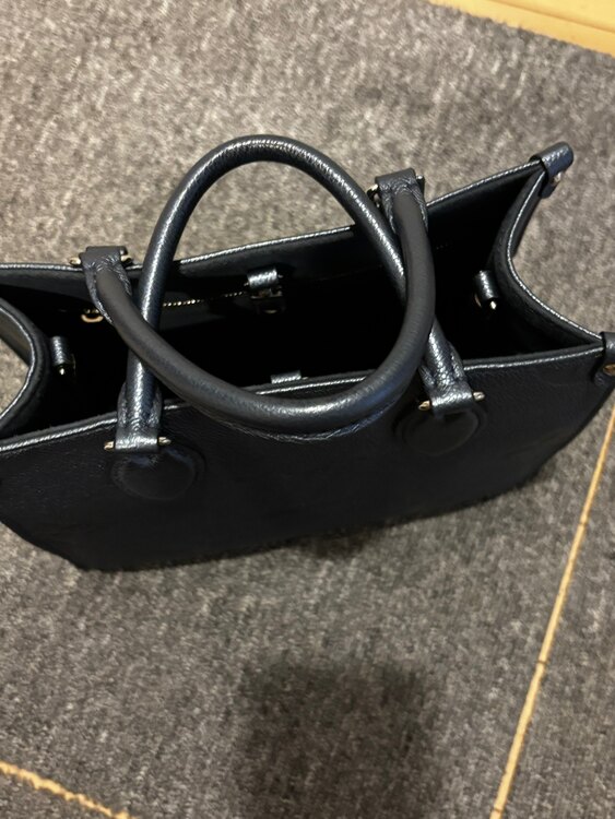 オンザゴーPM アンプラント（ブランドバッグ）の商品画像 - 査定依頼日：2025年4月28日 - 最高査定価格：210,000円