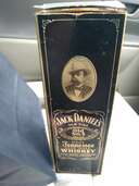 ウイスキー ジャックダニエル （お酒）の商品画像 - 査定依頼日：2024年10月3日 - 最高査定価格：1,000円