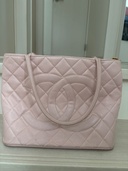 CHANEL 復刻トート　ピンク（金・貴金属）の商品画像 - 査定依頼日：2026年9月11日 - 最高査定価格：250,000円