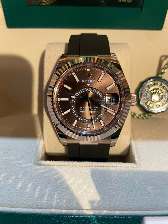 スカイドゥエラー（高級時計）の商品画像 - 査定依頼日：2025年1月14日 - 最高査定価格：5,400,000円