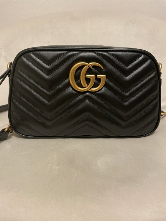 447632 520981（ブランドバッグ）の商品画像 - 査定依頼日：2025年1月31日 - 最高査定価格：120,000円